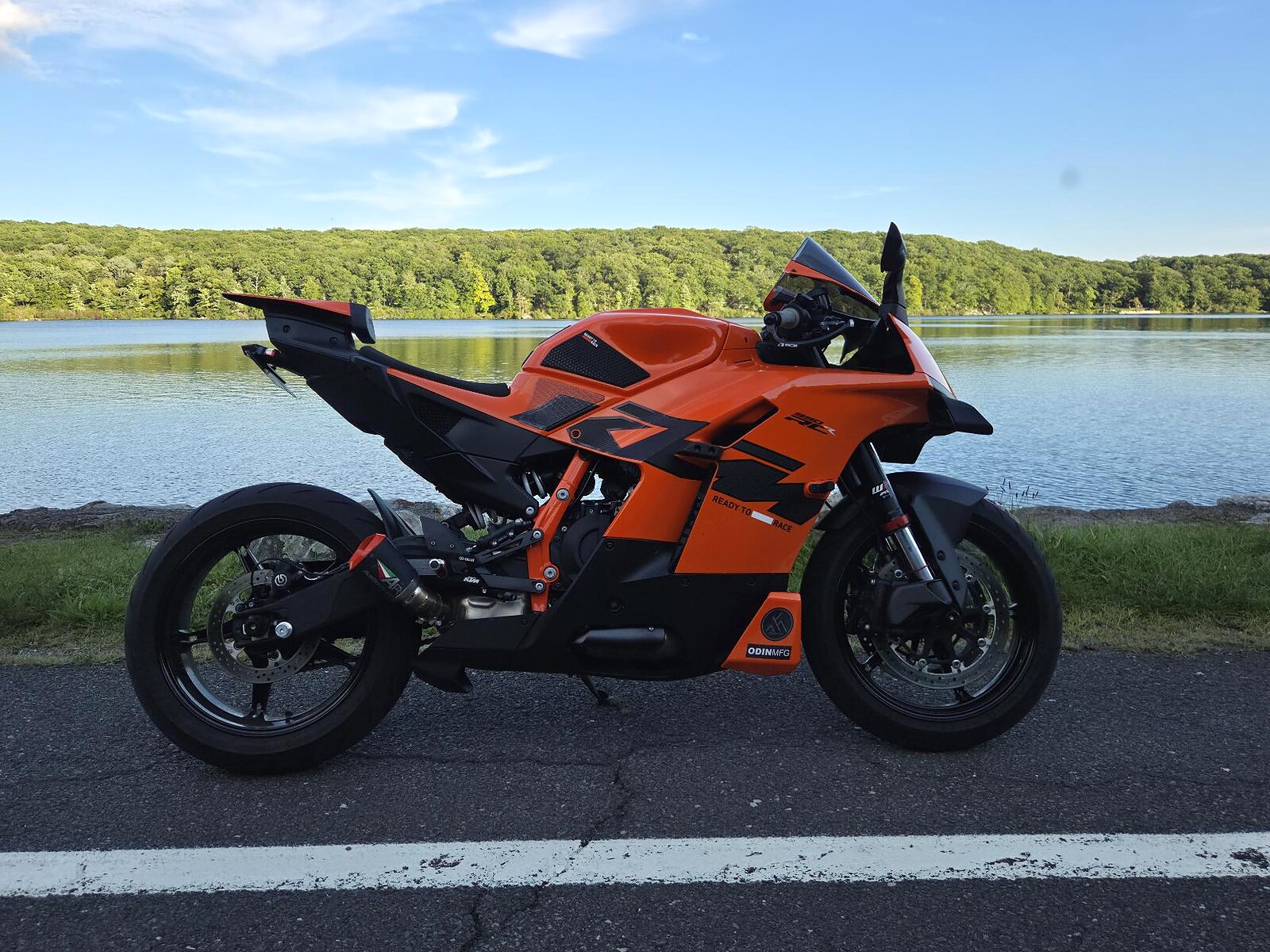 2026 KTM 990 RC R Side fairings logo fill, image 1 of 7
